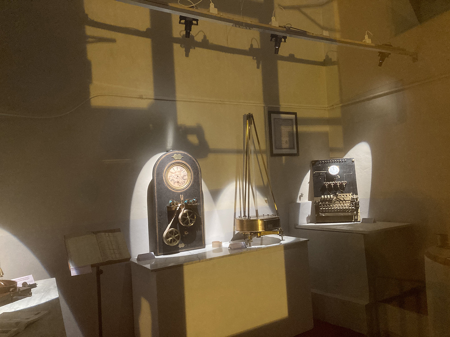 Gli strumenti meteorologici restaurati OsservatorioSanLucaStrumenti